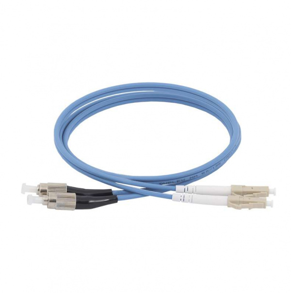купить Патч-корд оптический коммутационный соединительный для многомодового кабеля (MM); 50/125 (OM4); FC/UPC-LC/UPC (Duplex) (дл.5м) ITK FPC5004-FCU-LCU-C2L-5M