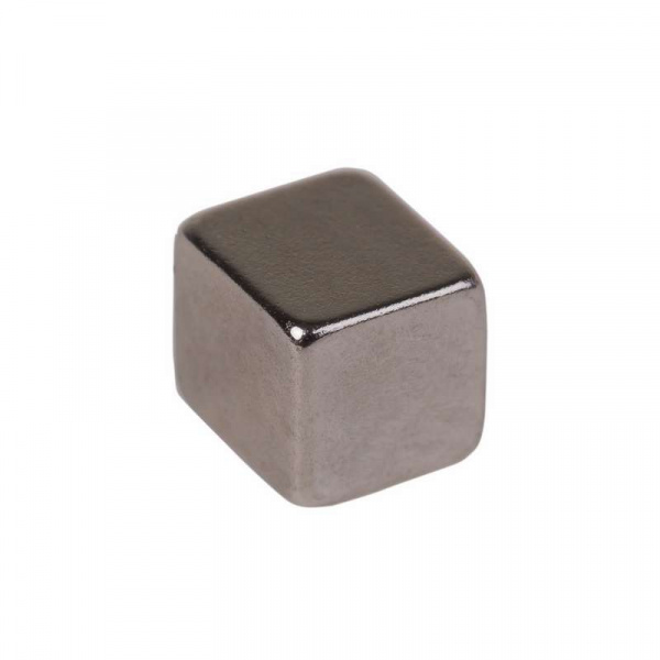 купить Магнит неодимовый куб 5х5х5мм сцепление 0.95кг (блист.16шт) Rexant 72-3205