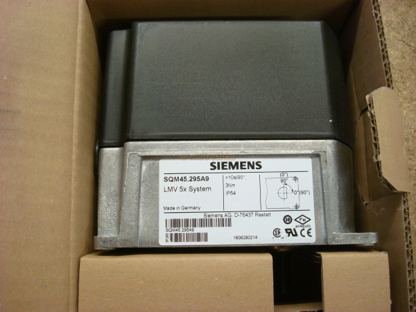 купить Сервопривод SQM45.295A9, для LMV5, 3Nm, IP54 (Siemens)