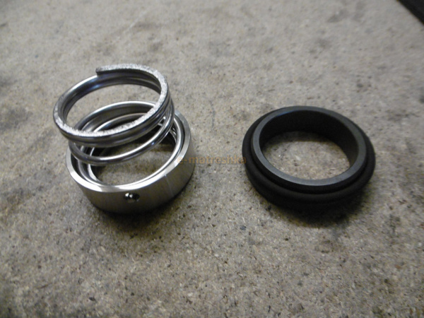 купить Скользящее уплотнительное кольцо 3910470192 (A4/Уголь+Витон, Тип 35.53-R, # 1047.0192) (Speck Pumpen)