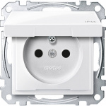 Merten   Steckdose System M Polarweiss MEG2514-0319