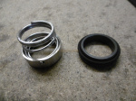Скользящее уплотнительное кольцо 3910470192 (A4/Уголь+Витон, Тип 35.53-R, # 1047.0192) (Speck Pumpen)